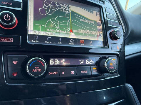 2017 Nissan Maxima 3.5 SR