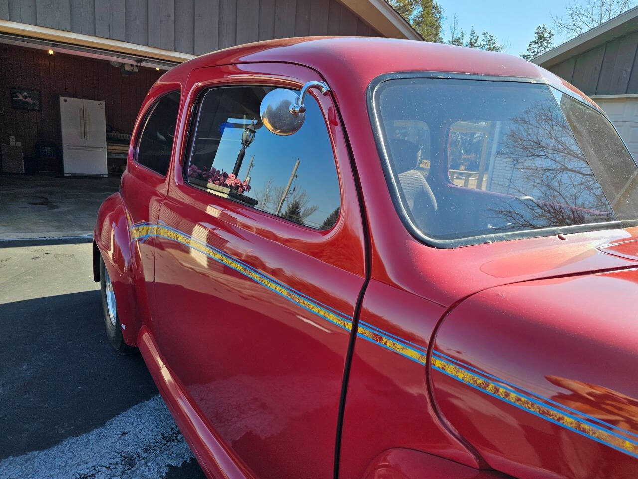1946 Ford Deluxe Street Rod 37