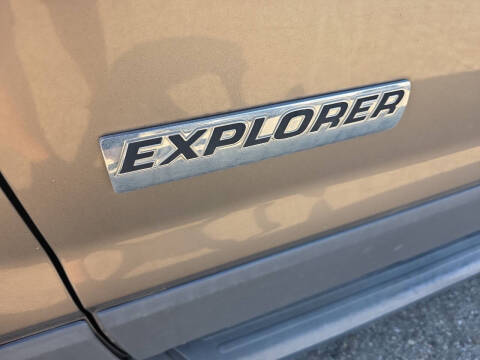 2006 Ford Explorer XLT