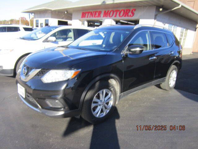 2015 Nissan Rogue S's photo