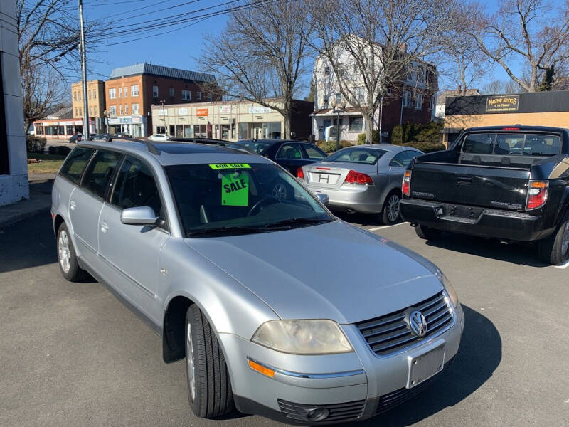 2002 Volkswagen Passat for sale at European Motors in West Hartford CT