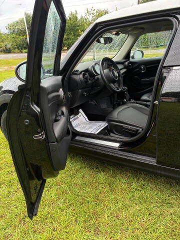 2016 MINI Hardtop 4 Door Cooper