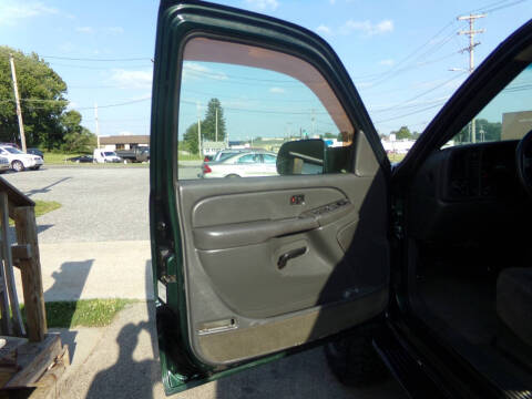 2004 Chevrolet Silverado 2500HD LS