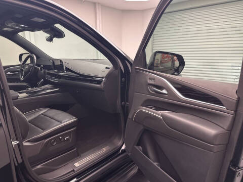 2021 Cadillac Escalade Sport