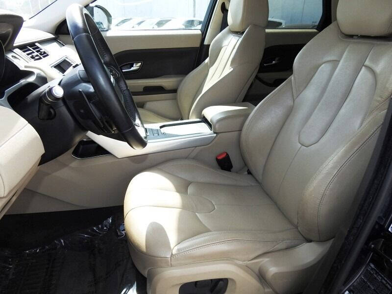 2015 Land Rover Range Rover Evoque  - $18,900
