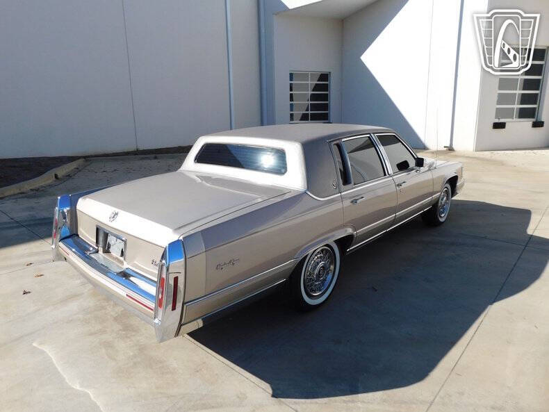1991 Cadillac Brougham