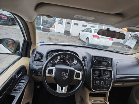 2016 Dodge Grand Caravan SXT