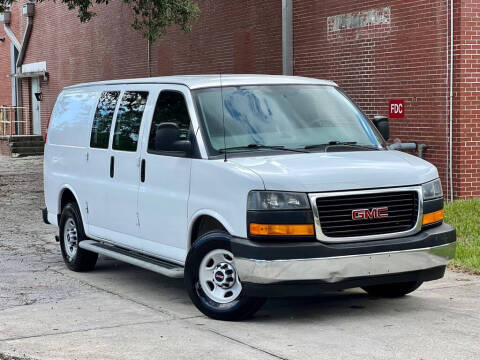 2017 GMC Savana 2500