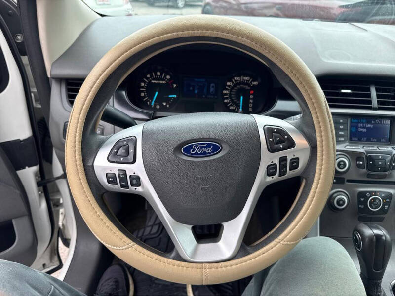 2013 Ford Edge SE