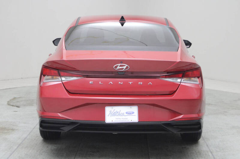 2021 Hyundai Elantra