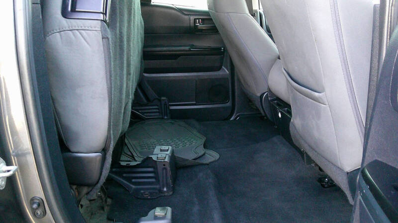 2015 Toyota Tundra SR