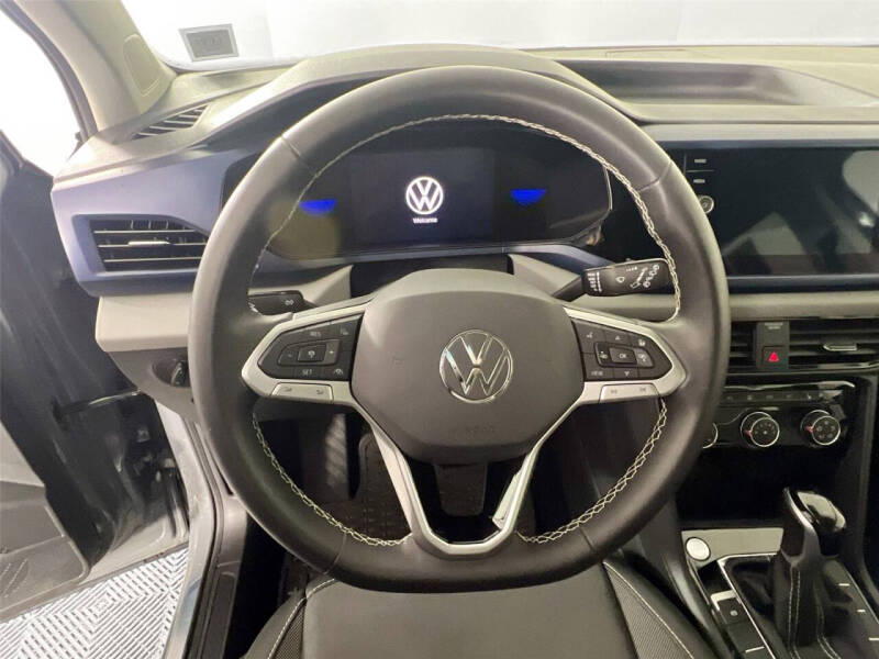 2023 Volkswagen Taos SE 4Motion