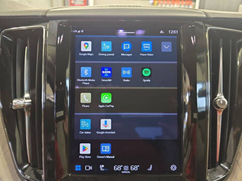 2022 Volvo XC60 Recharge T8 Inscription