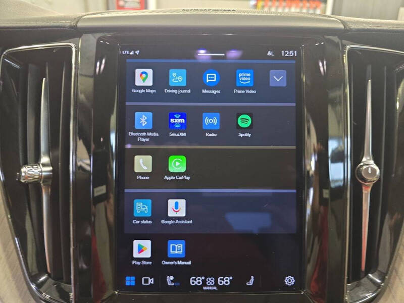 2022 Volvo XC60 Recharge T8 Inscription