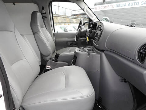 2003 Ford E-Series E-250