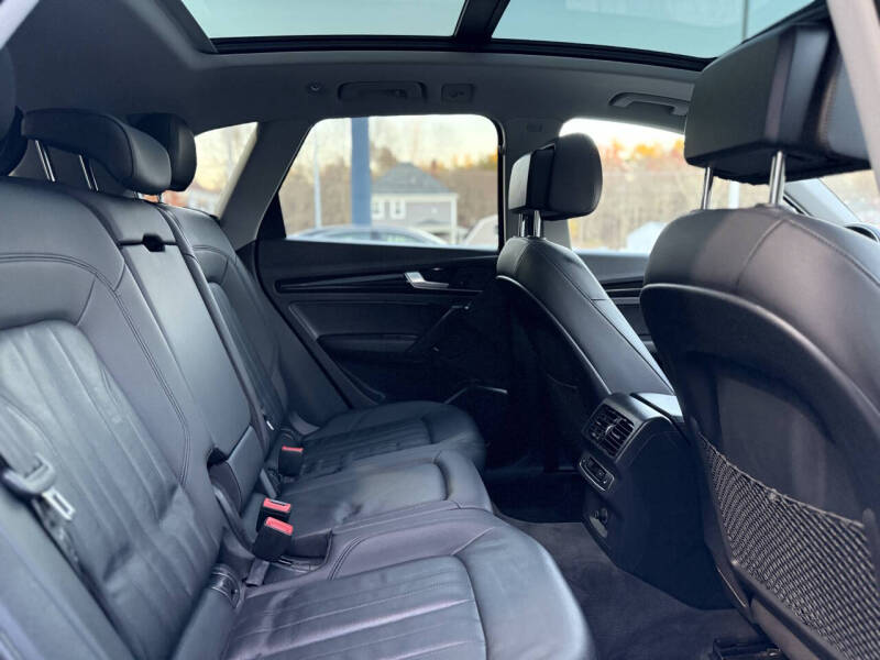 2018 Audi Q5 2.0T quattro Premium Plus