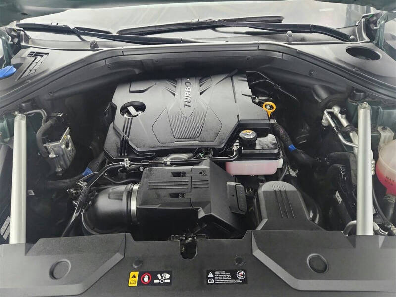 2022 Genesis GV70 2.5T Standard