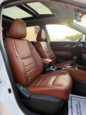 2017 Nissan Rogue SL