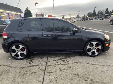 2012 Volkswagen GTI Base PZEV