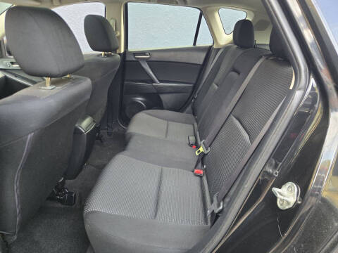 2012 Mazda MAZDA3 i Touring