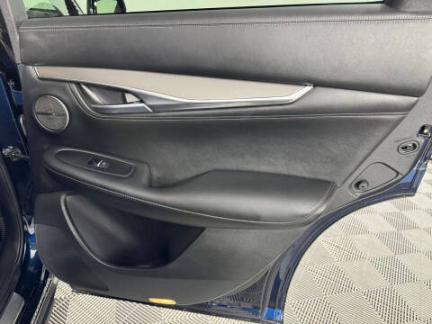 2023 Infiniti QX55 Essential