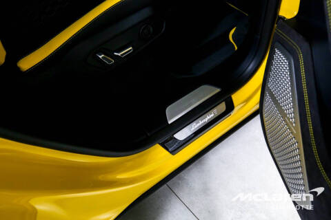 2024 Lamborghini Urus S