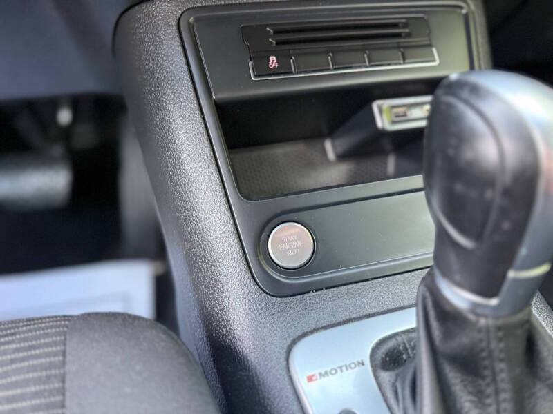 2017 Volkswagen Tiguan 2.0T Limited S 4Motion