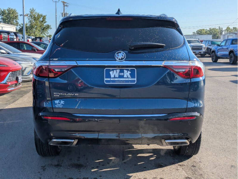 2023 Buick Enclave Premium