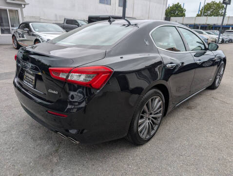 2019 Maserati Ghibli GranLusso