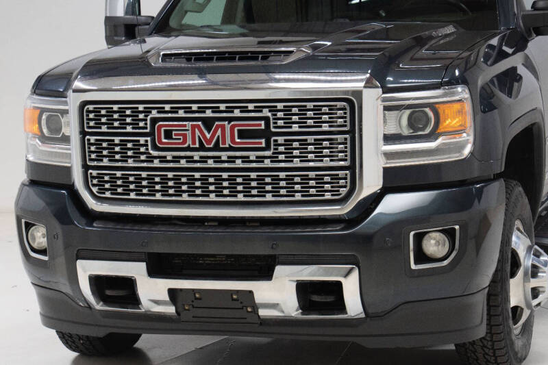 2019 GMC Sierra 3500HD Denali