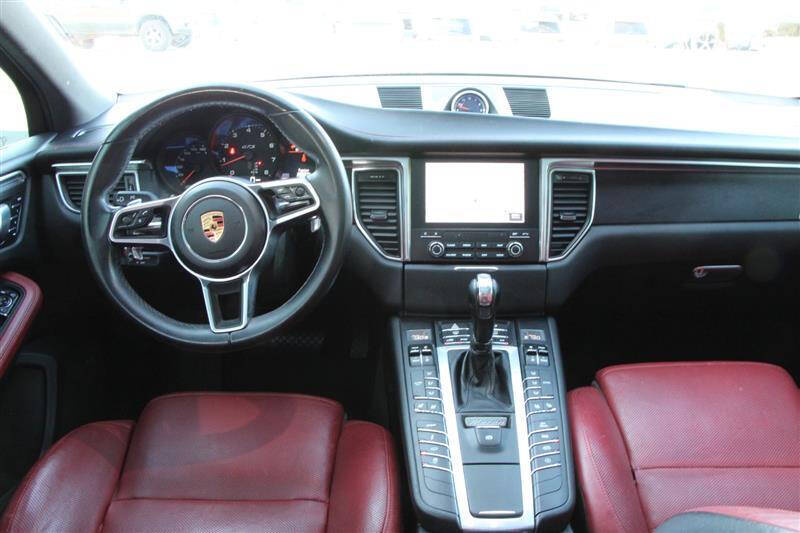 2018 Porsche Macan GTS