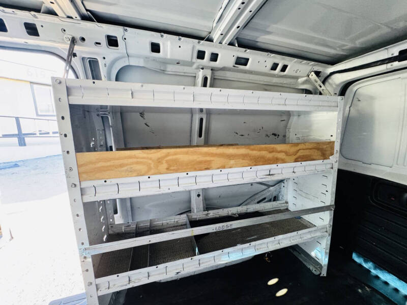 2017 Chevrolet Express 2500