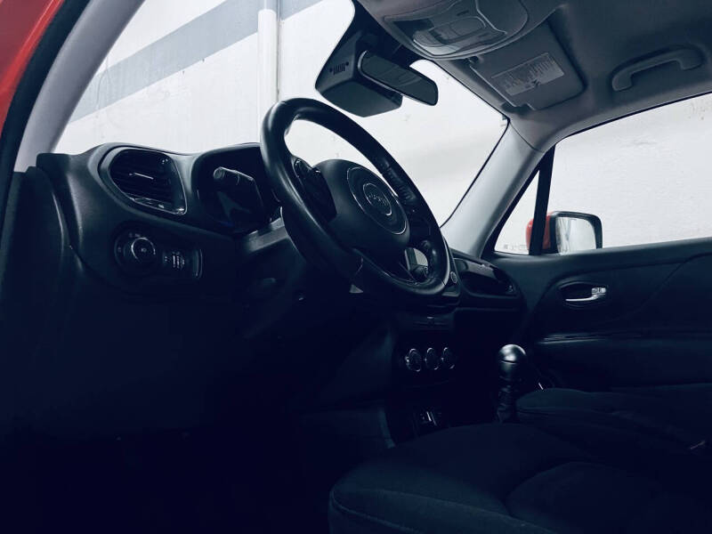 2017 Jeep Renegade Latitude