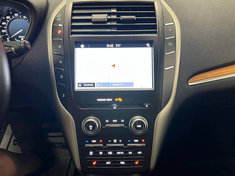 2019 Lincoln MKC Select
