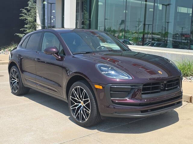 2025 Porsche Macan