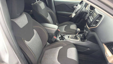 2018 Jeep Cherokee Latitude