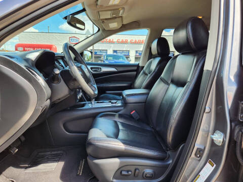 2018 Nissan Pathfinder SL