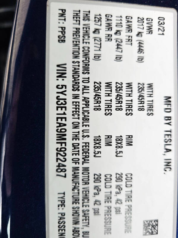 2021 Tesla Model 3 Standard Range Plus