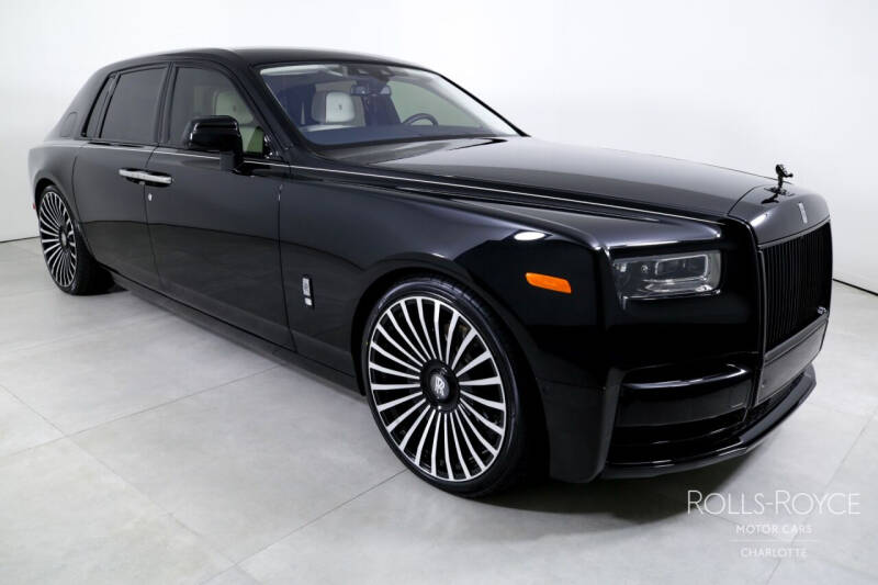 2023 Rolls-Royce Phantom