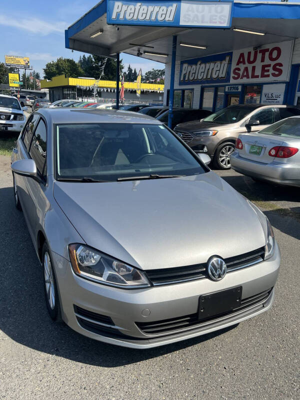 2016 Volkswagen Golf TSI S