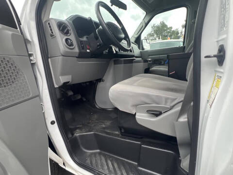 2013 Ford E-Series E-150