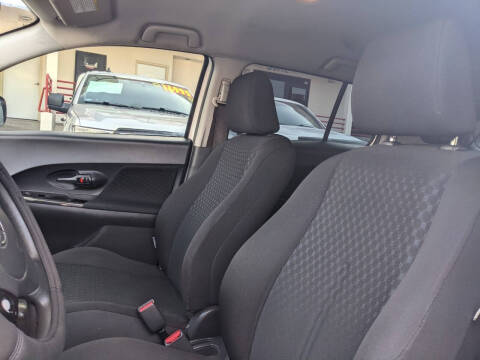 2008 Scion xD