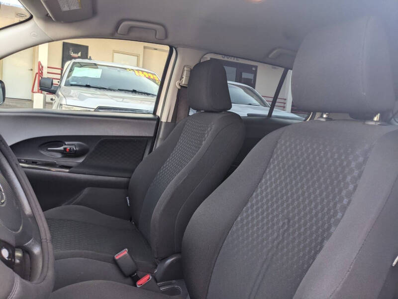 2008 Scion xD