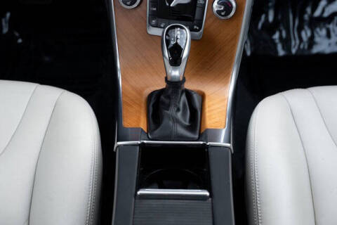 2017 Volvo XC60 T6 Inscription