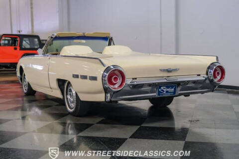 1962 Ford Thunderbird
