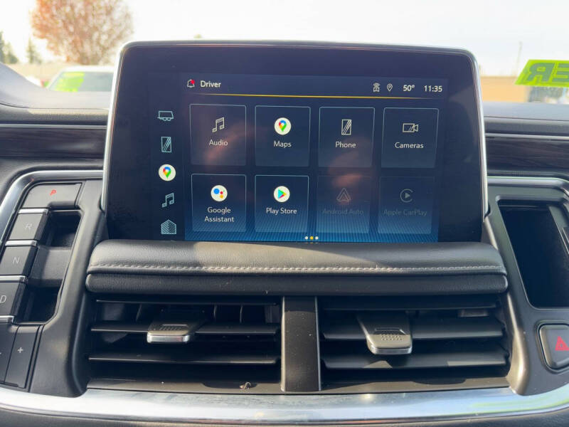 2022 Chevrolet Suburban LT