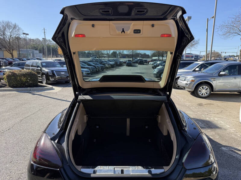 2015 Porsche Panamera