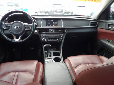 2017 Kia Optima LX Turbo