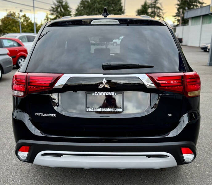 2020 Mitsubishi Outlander SE