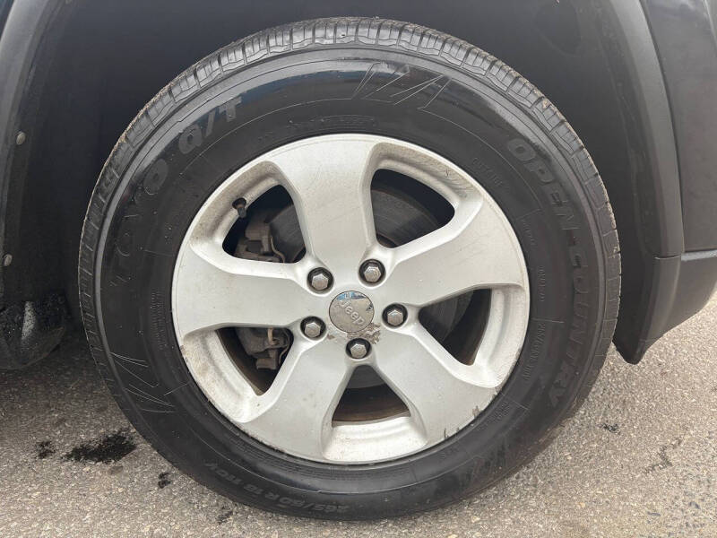 2011 Jeep Grand Cherokee Laredo X